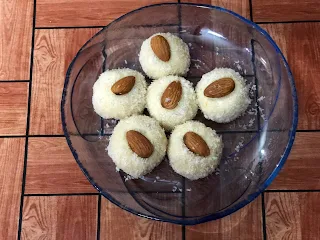 paneer coconut ladoo recipe, paneer nariyal laddu recipe, nariyal ladoo recipe, coconut laddu recipe, indian sweet recipe, paneer ladoo recipe, paneer laddu recipe