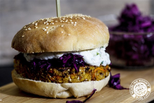 Veggie - wortel-quinoa-tahini burger