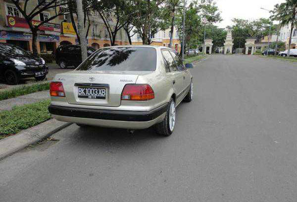  1996  Toyota  All New Great  Corolla  Mobil  Bekas Rental Mobil 