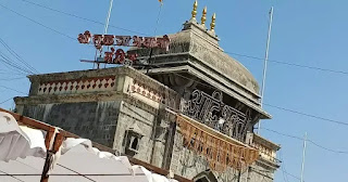 तुळजापूर श्री तुळजा भवानीमाता मंदिर