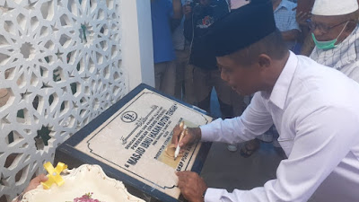 Resmikan Masjid Ibnu Hasan di Walando, Rafiuddin: Mirip Masjid Al Alam Kendari 