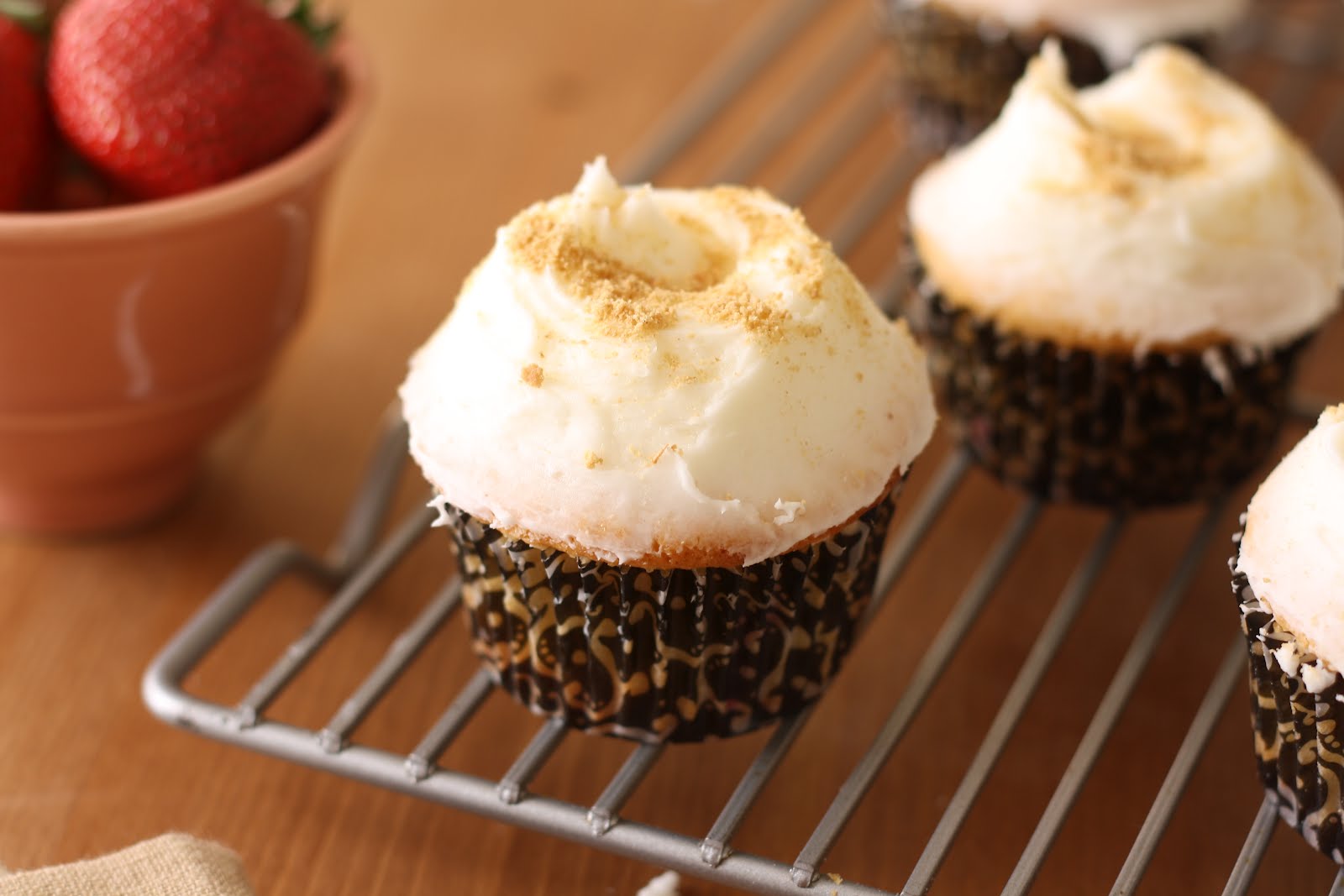 How To Make Bakery Style Cupcakes