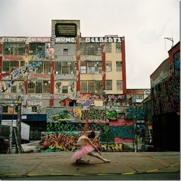 Graffiti ballerina