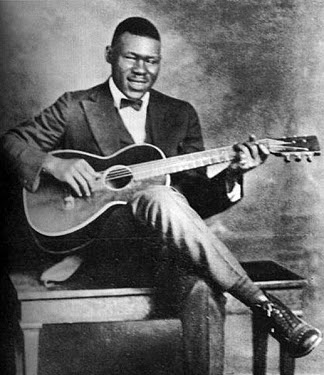 Blind Lemon Jefferson - Black Snake Moan