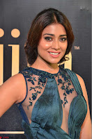 Shriya Saran having fun in a lovely fit gown at IIFA Utsavam Awards 2017  Day 2 at  20.JPG