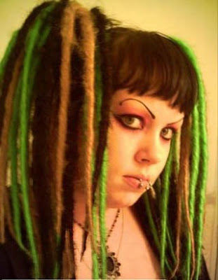 gothic hairstyle. There are two different types of dreads for gothic hairstyles: falls, 