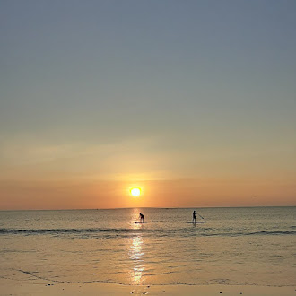 Stand Up Paddle with Sunset
