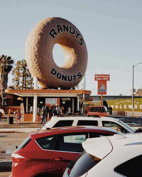Randys Donuts Inglewood LAX Los Angeles