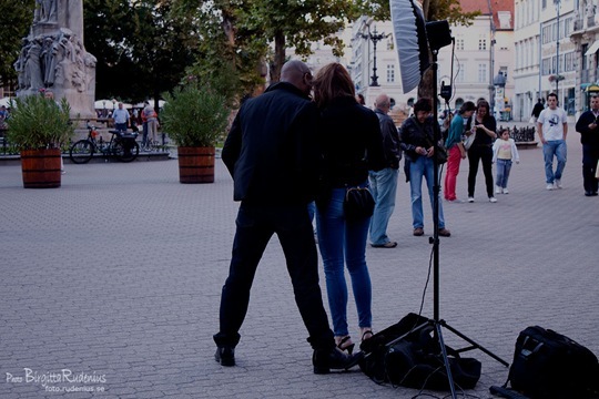 people_20110810_modell2