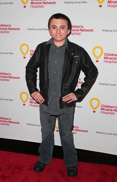 Atticus Shaffer Profile pictures, Dp Images, Display pics collection for whatsapp, Facebook, Instagram, Pinterest.