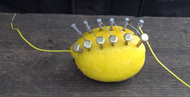 We Explain How To Make A Fair Fire With A Lemon