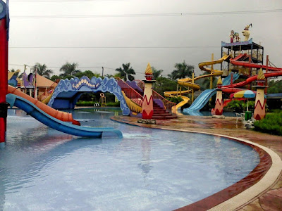 kolam renang aladin depok