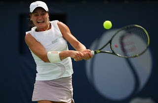 Monica Niculescu Nice Pics