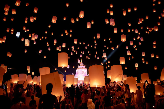 beliefs about loi krathong day, about loi krathong day, about yi peng day, beliefs about yi peng day