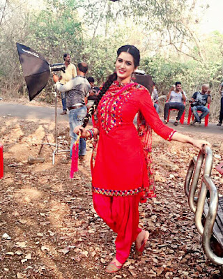 Isha Rikhi shooting pics