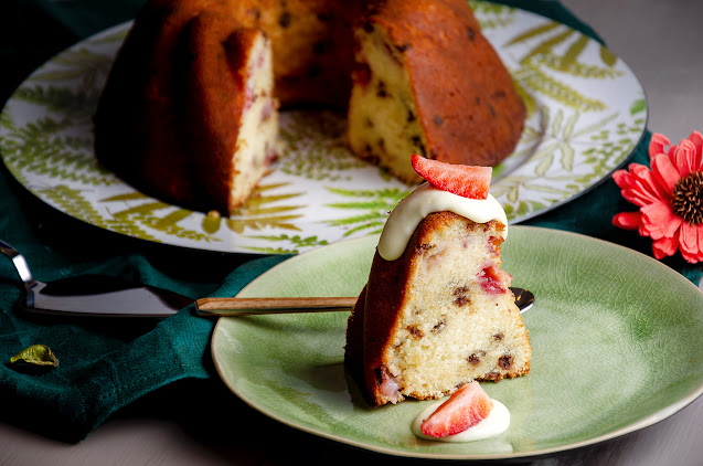 Bolo de Morango e Chocolate (sem açúcar refinado)