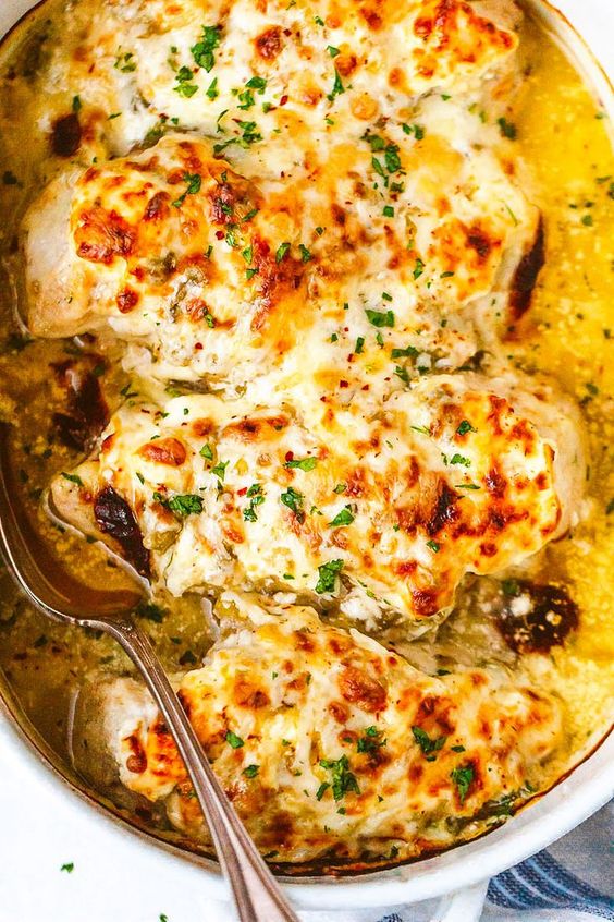 Salsa Verde Chicken Casserole with Cream Cheese and Mozzarella – Loaded with flavor and so comforting, it’s seriously good chicken! This satisfying chicken casserole recipe Salsa Verde Chicken Casserole with Cream Cheese and Mozzarella – Loaded with flavor and so comforting, it’s seriously good chicken! This satisfying chicken casserole recipe