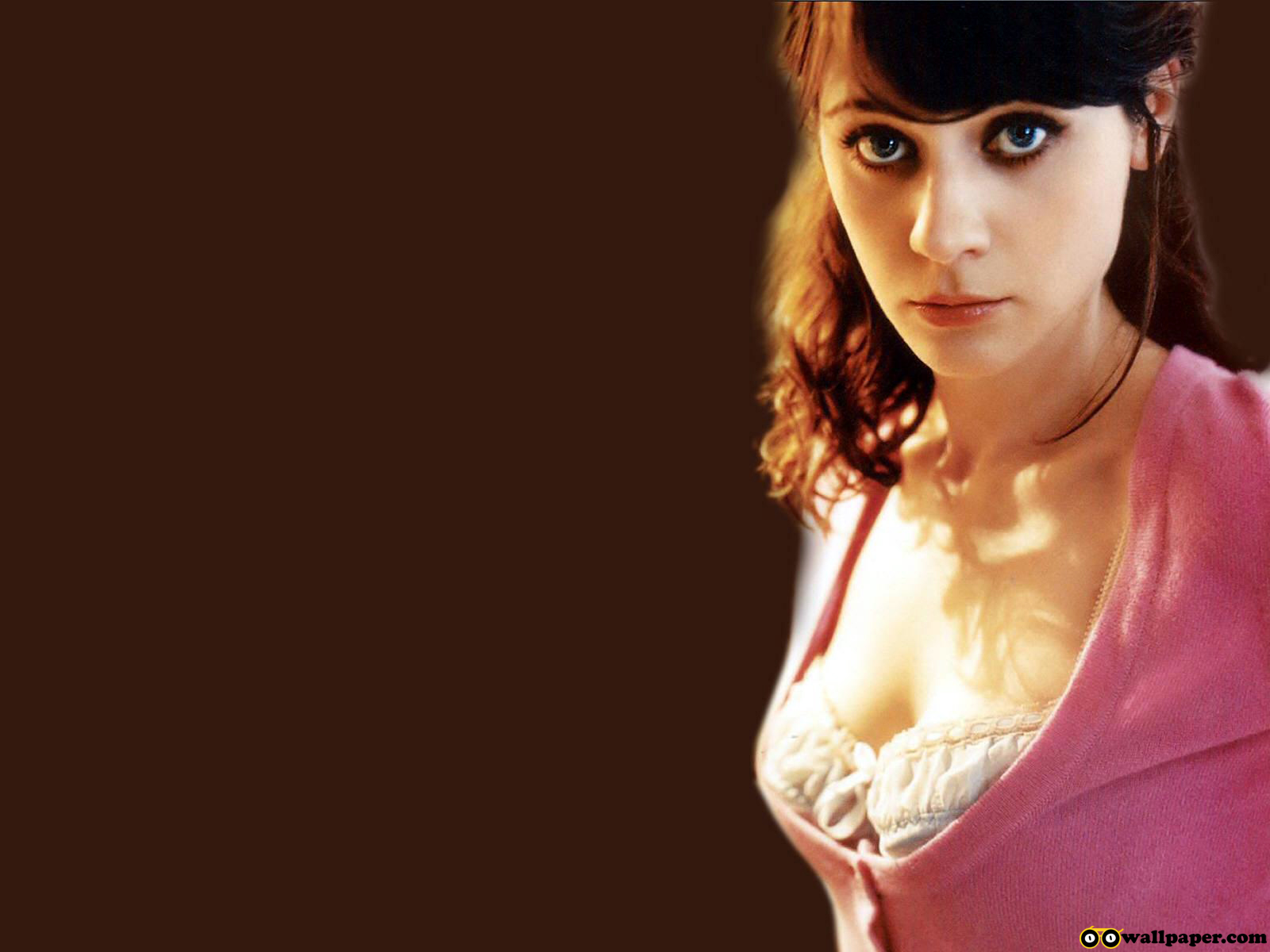 Wallpaper: Zooey Deschanel Hot top Wallpaper