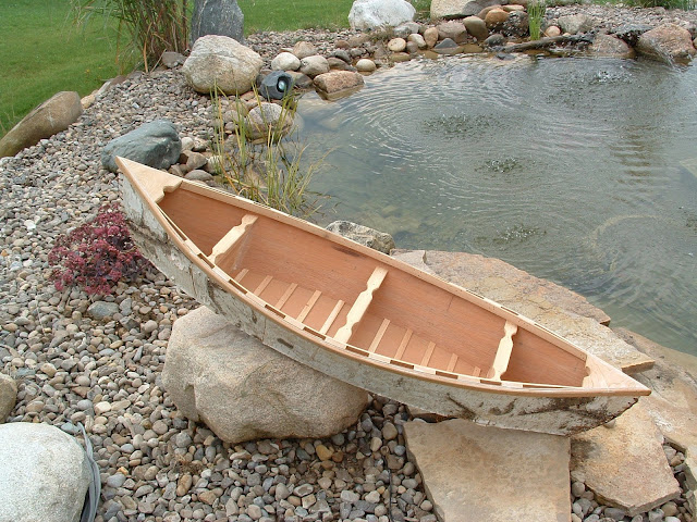 building canoe shelf