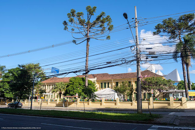 Hospital de Crianças César Pernetta na Avenida Silva Jardim