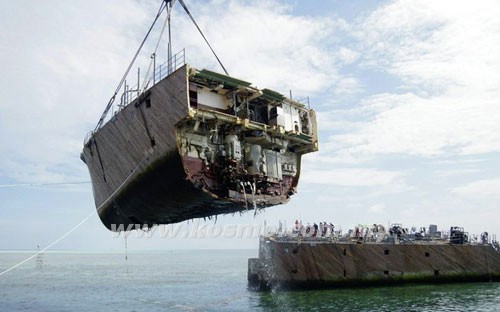 Kapal tentera Amerika dipotong di Laut Sulu