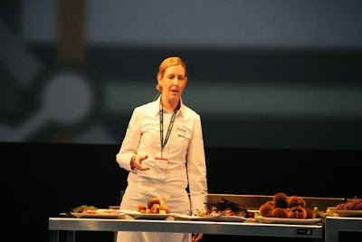 CLARE SMYTH. rest. Gordon Ramsay. Blog Esteban Capdevila