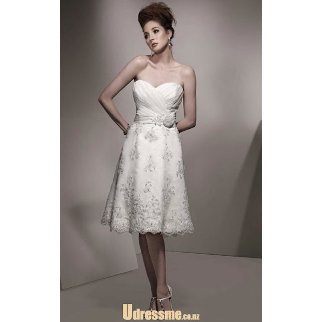 http://www.udressme.co.nz/a-line-strapless-sweetheart-short-skirt-lace-and-flowers-pleated-beach-wedding-gowns-nz.html
