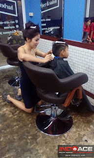 Tukang Cukur Rambut Yang Hot