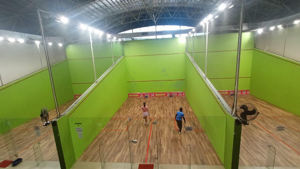 Ruangan Olahraga Squash