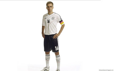 Philipp Lahm Super Shorty German Euro 2012 Germany National Team Hd Desktop Wallpaper