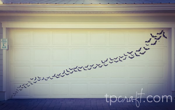 ideas for decorating garage door for christmas TPcraft.com: A Few Silhouette Cameo Halloween Creations | 600 x 378