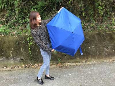 [ 日用生活 ] 【好傘王】安全自動傘系不費力黑膠輕大傘 超輕量+大傘面，好用無負擔，專利防暴衝設計，收傘不回彈