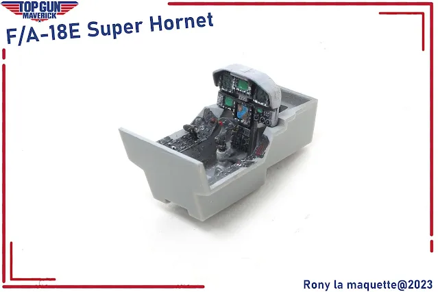 Cockpit du F/A 18E Super-Hornet de Top Gun : Maverick de Revell au 1/48.