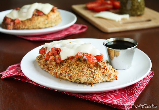 Baked Caprese Chicken | www.the-taste-tester.com #chicken #recipe