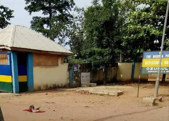 Photos: Charms, fetish items left in front of Ozubulu Police Station, Anambra