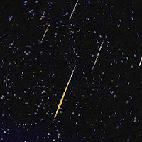 Foto Meteor Gemini Gambar HUJAN METEOR GEMINI Indah Di Langit MALAM Disaksikan Dengan Mata TELANJANG