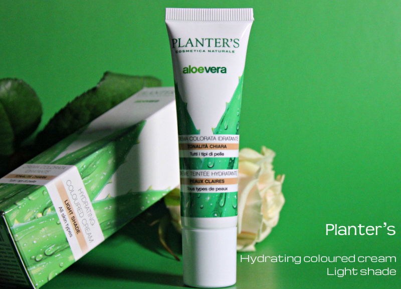 Отзыв: Увлажняющий оттеночный крем Aloe Vera – Planter’s Hydrating coloured cream (Light shade).