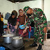 Ibu-Ibu Dukuh Senden Guyub Rukun Sediakan Menu Makan bagi Warga dan Anggota Satgas TMMD Sengkuyung Tahap I Kodim 0726/Sukoharjo