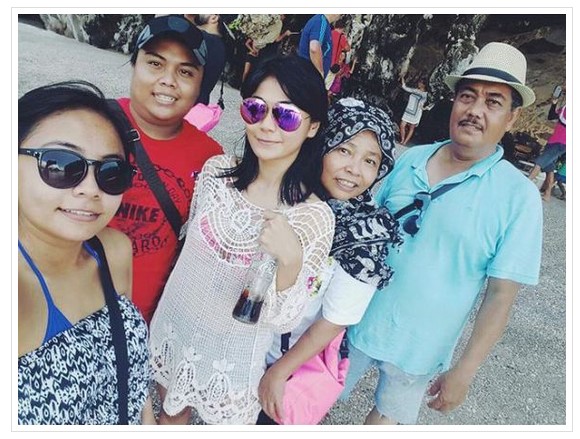 Berdarah MATA!! (12 Gambar Hot) Tasha Shilla & Keluarga Bercuti Di Phuket,Thailand...