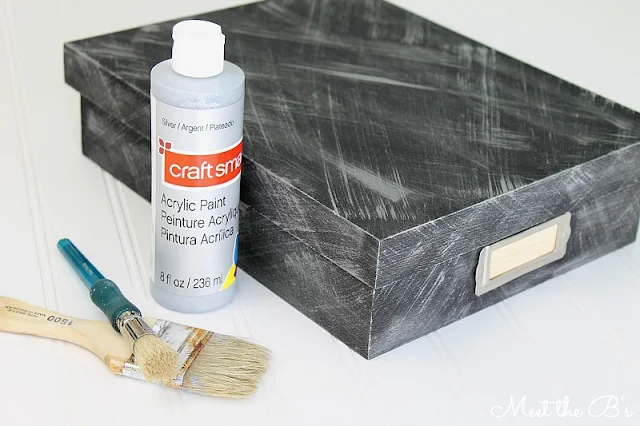 How to get a faux aged metal look with metallic craft paint #monthlydiychallenge