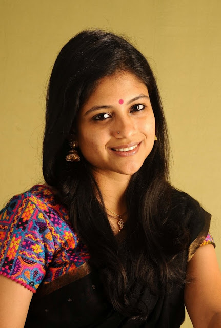 Tamil Actress Aditi Balan Photo