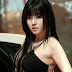 Thiên thần 'sexy' Hwang Mi Hee hớp hồn bên xe
