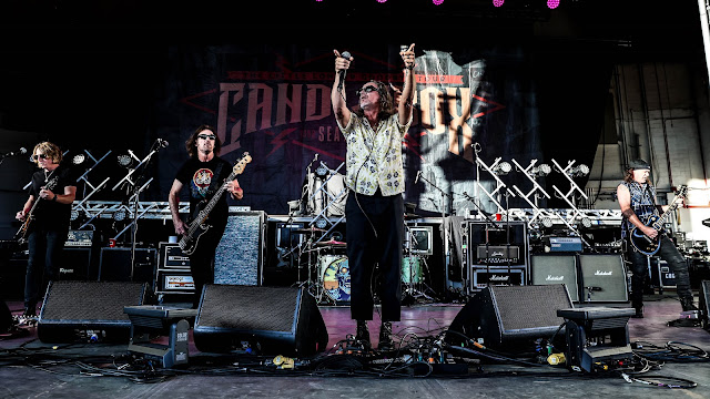 Candlebox at the PNC Bank Arts Center on August 21 (photograph by Ehud Lazin) Candlebox at the PNC Bank Arts Center on August 21 (photograph by Ehud Lazin)