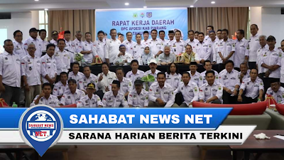 Bupati Pinrang Buka Rakerda DPC APDESI Kabupaten Pinrang 