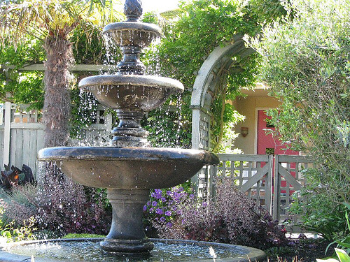 Garden Water Fountains Designs