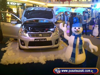 Semarak Launching Ertiga Double Blower di Mall Paragon Semarang