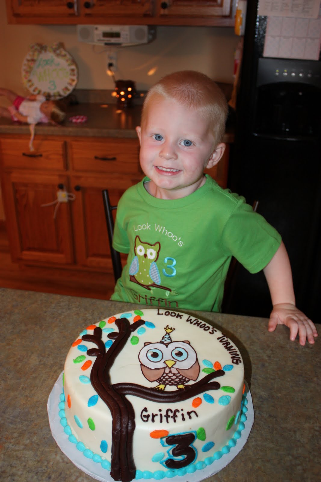 cake pops maker for kids cake? Tina has been using the same local baker for all of her kids 