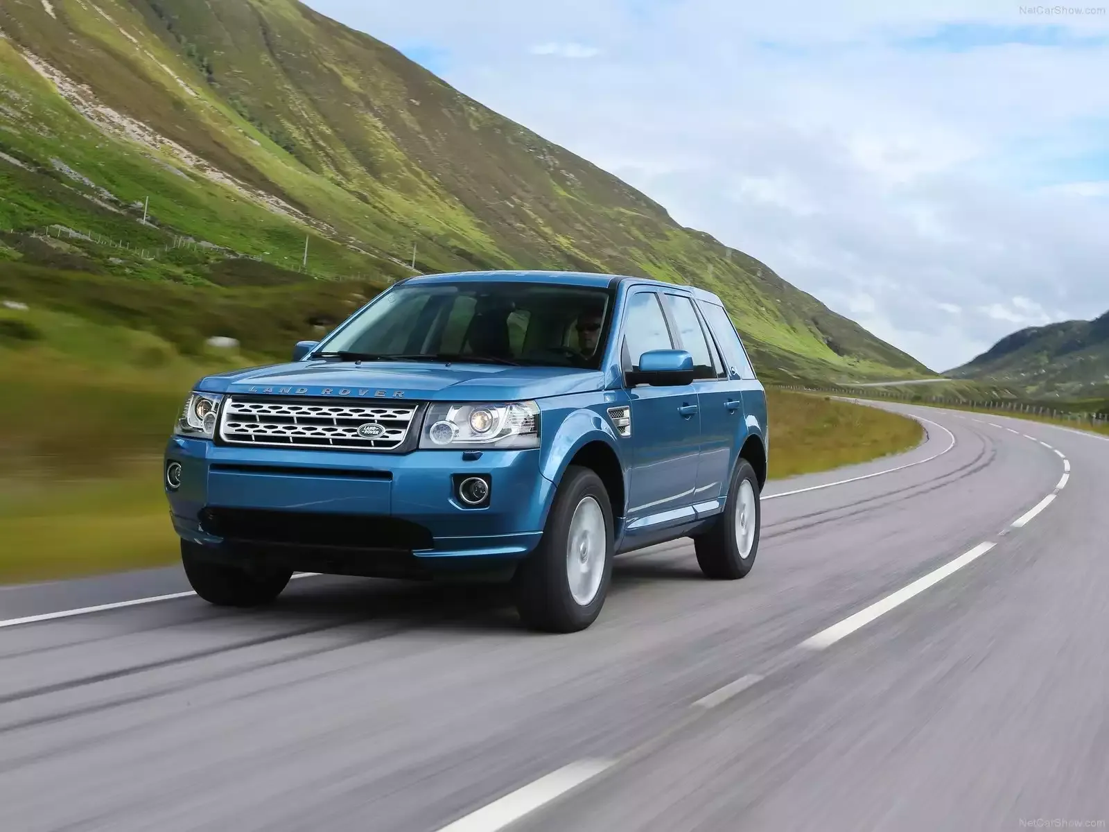 Hình ảnh xe ô tô Land Rover Freelander 2 2013 & nội ngoại thất