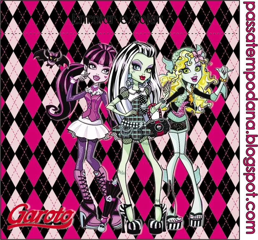 Monster High in Pink Free Printable Candy Bar Labels.