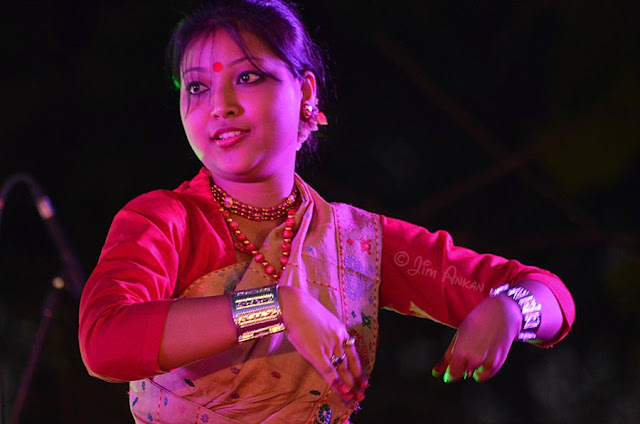 Bihu dancer at Rongali Bihu festival in Bangalore (photo - Jim Ankan Deka)